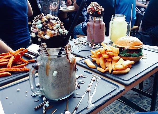 Dulf's Burger 5