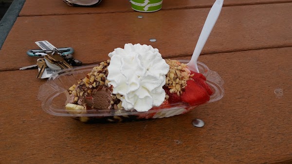 Honey Hut Ice Cream 5