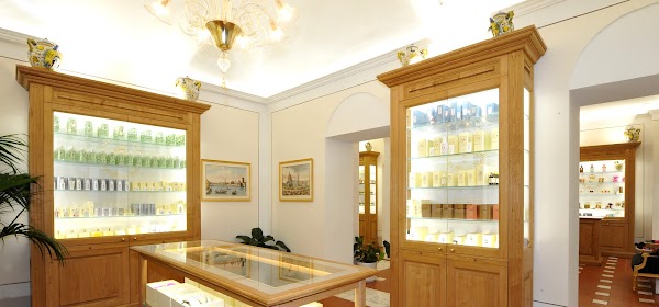 Officina Profumo Farmaceutica di Santa Maria Novella 2