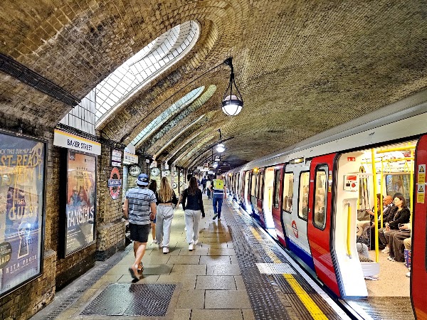 Baker Street 3