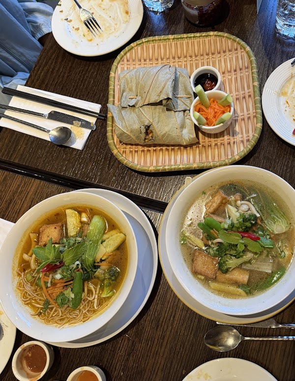 Sen Viet Vegan Restaurant 2