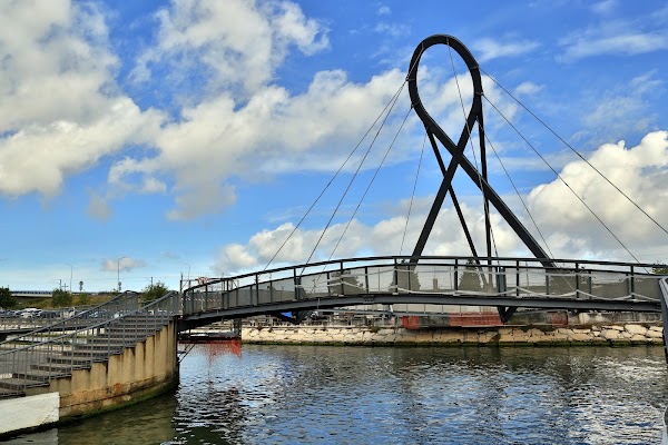 Circular Pedestrian Bridge