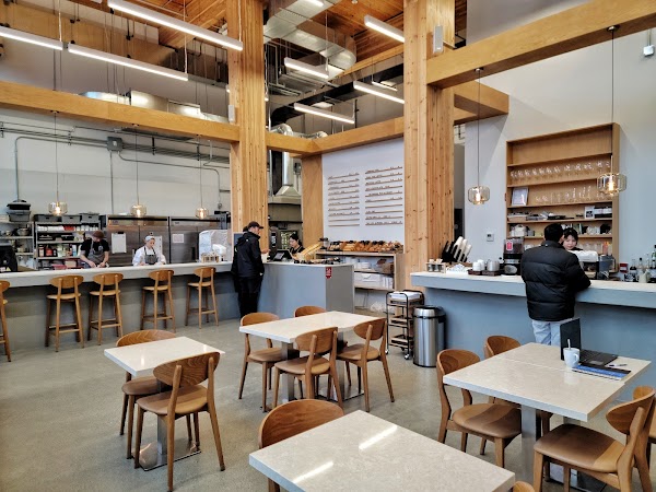 Elysees Cafe & Bakery