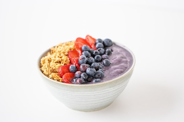 Isla Oasis Smoothie & Acai Cafe 3