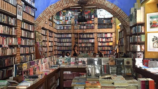 Ábaco Libros y Café 1