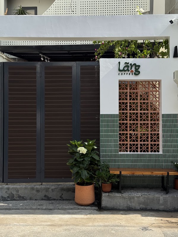 Lãng Coffee