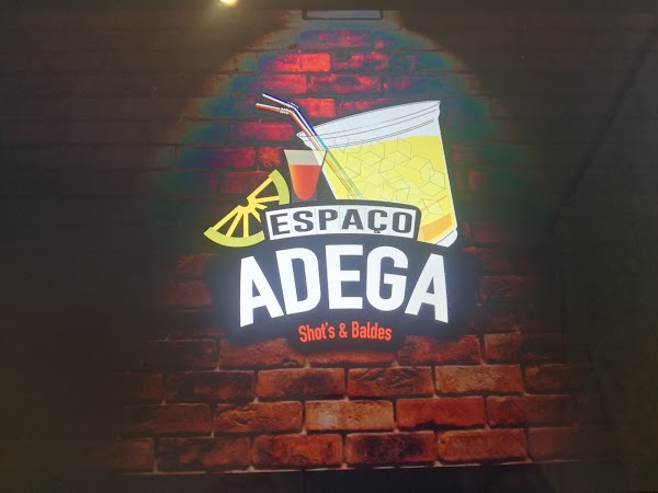 Espaço Adega 4