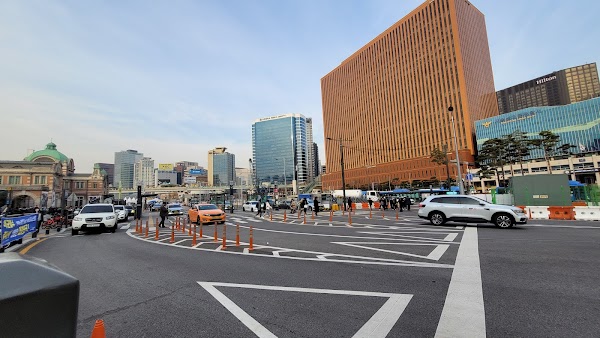 Seoul Station 3