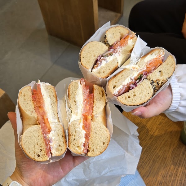 KURO BAGELS 4