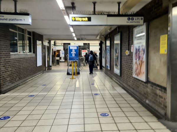 Edgware 4