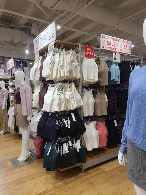 UNIQLO CF Fairview Mall 2