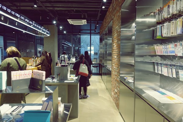 Monami Store Seongsu 3
