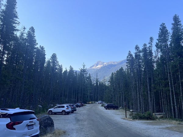 Lindeman Lake Parking Lot 5