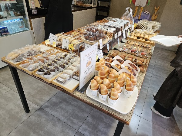 Gamcheon Bakery (감천제빵소) 2