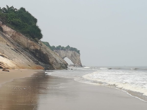 TUSAN BEACH SUBIS