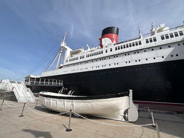 The Queen Mary 3