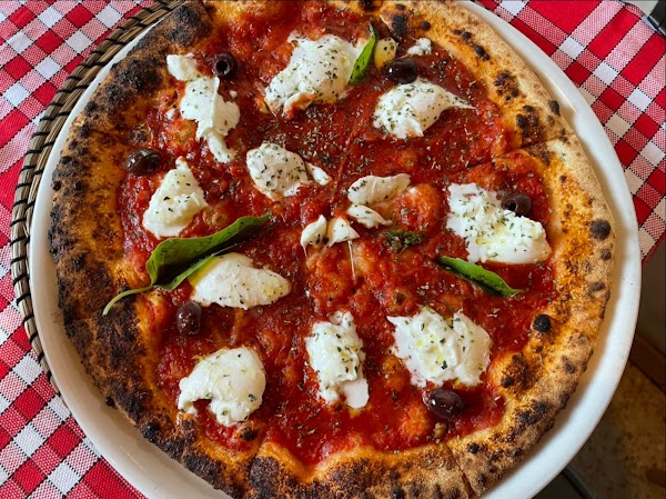 Pizzeria La Bonne Mère MARSEILLE 5