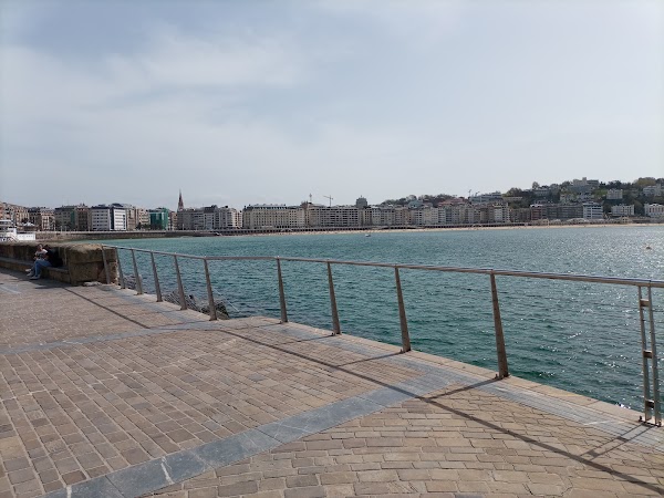 Donostiako Portua/Puerto de San Sebastian 2