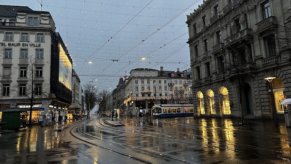 Bahnhofstrasse 5