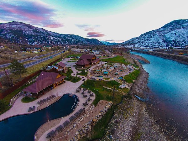 Iron Mountain Hot Springs 3