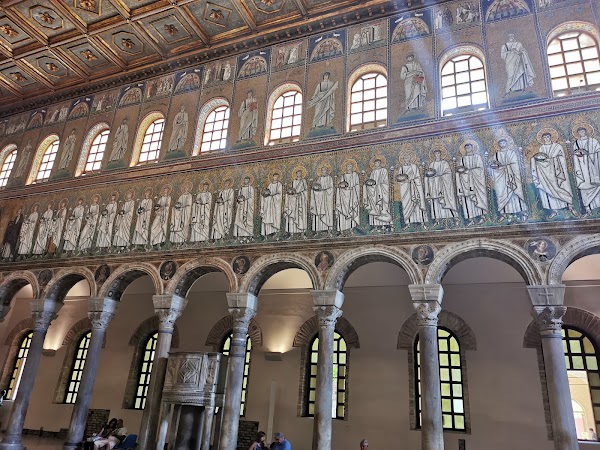 Basilica di Sant'Apollinare Nuovo 4