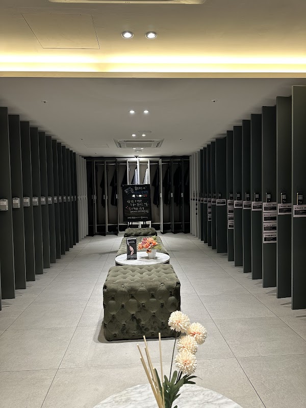 Abijou Clinic Myeongdong 3