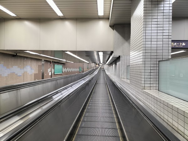 Yotsubashi Station 3