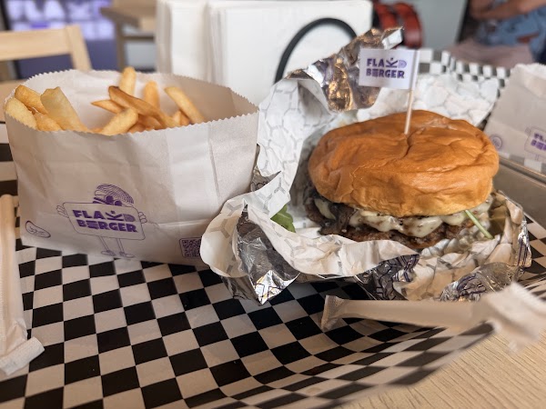 Flak’D Burger 3
