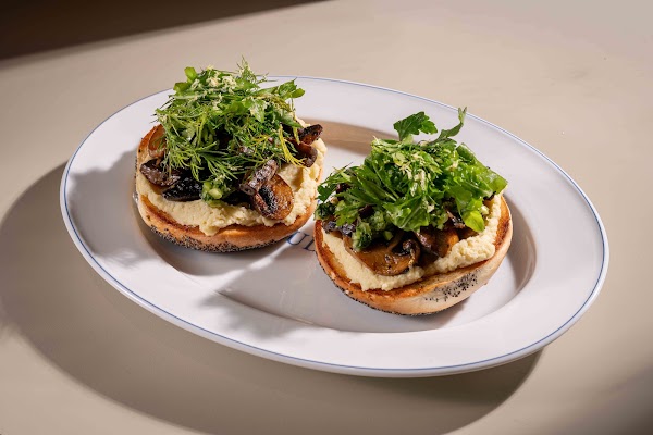 שמירז בייגל שופ SCHMEARZ BAGEL SHOP 5