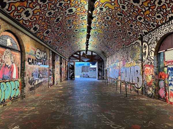 Leake Street 3