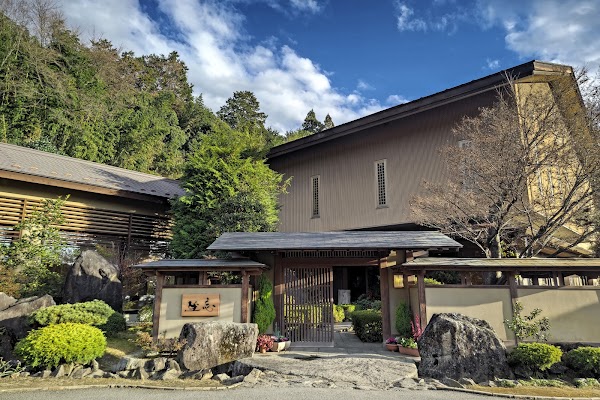 Fuefukigawa Onsen Zabou