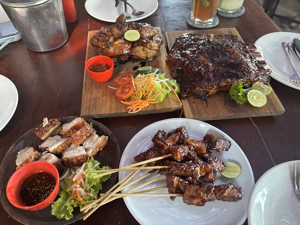 Naughty Nuri's Warung Seminyak 3
