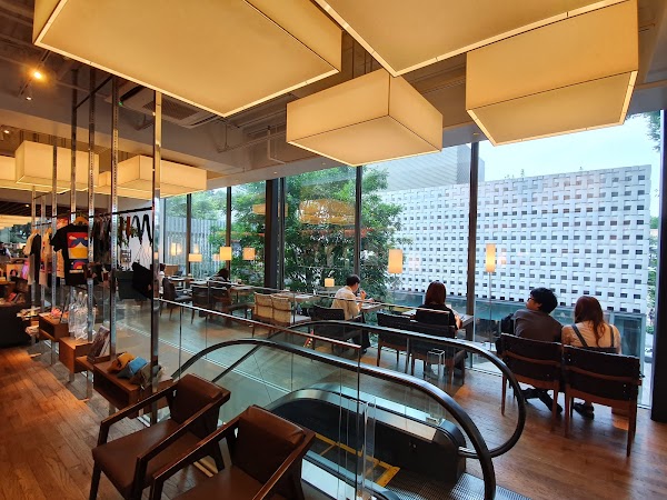 DAIKANYAMA T-SITE 3
