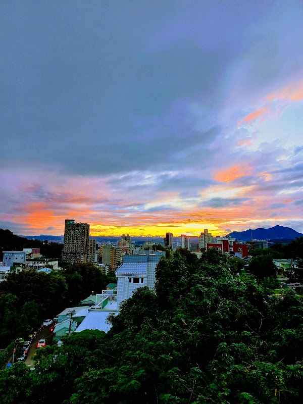 Zhongshan Road