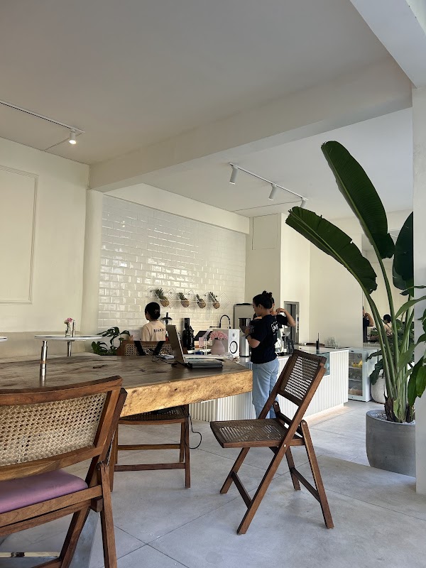 BREKKY CAFE UBUD