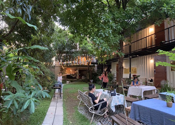 The Yard Hostel Bangkok 2