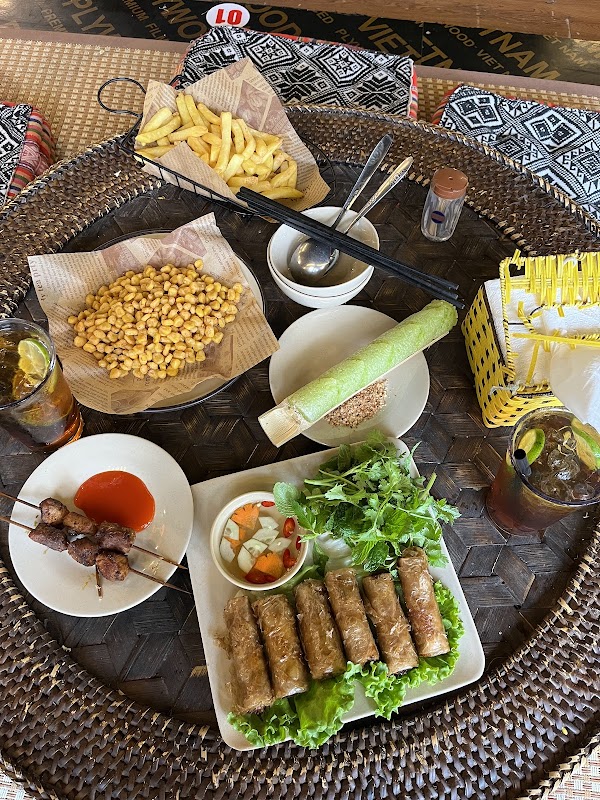 Hoa Cua Nui Restaurant & Coffee 4
