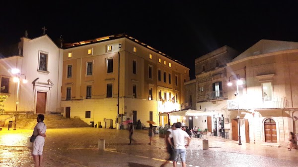 Piazza San Giovanni 5