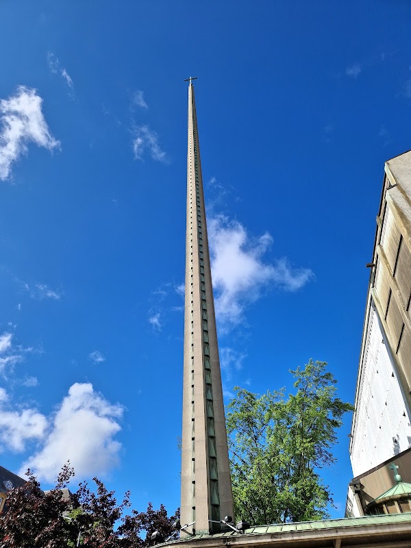 Église Sainte-Thérèse-de-l'Enfant-Jésus 2