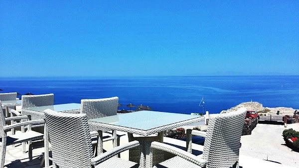 Santorini 11