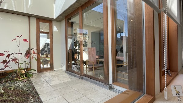 FUJIYAMA COFFEE ROASTERS Main Store