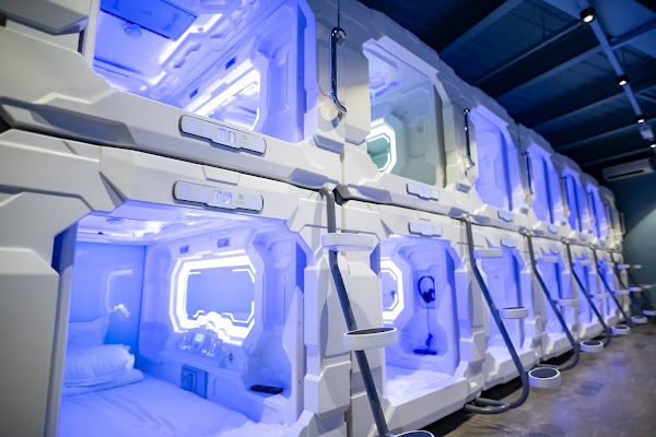 Capsulesaigon 4