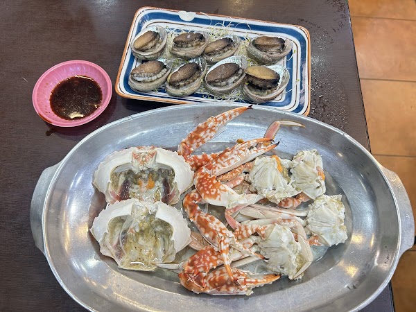 阿杰萬里蟹（活海鮮料理）/野柳美食/野柳推薦餐廳/野柳海鮮餐廳/野柳活海鮮/野柳必吃/萬里蟹以斤計費 3