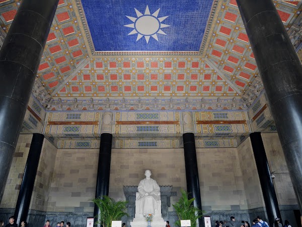 Dr. Sun Yat-sen's Mausoleum 3