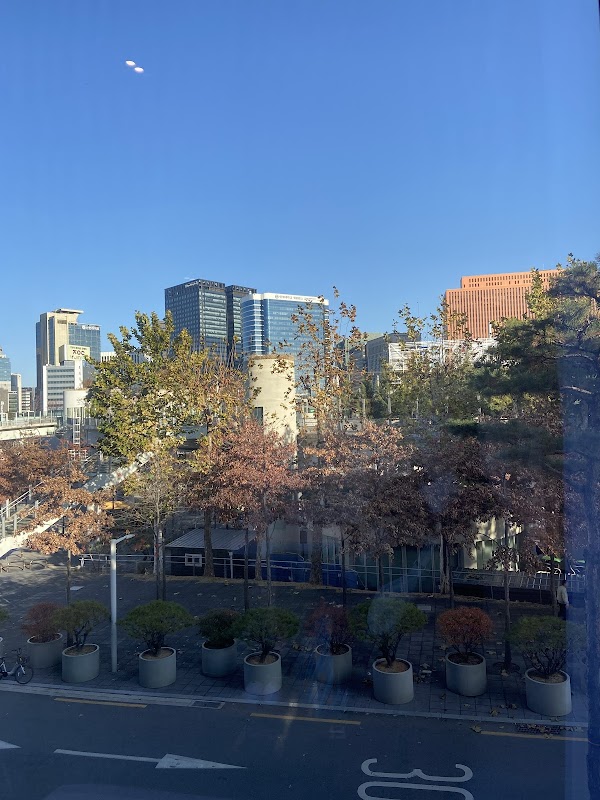 UH Suite Seoul Square
