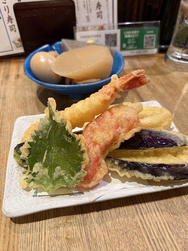 Popular sushi restaurant Uoshin Sakaba 4