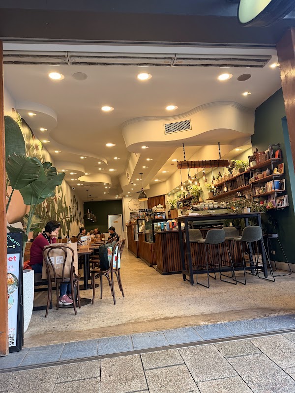 One60 Café 2