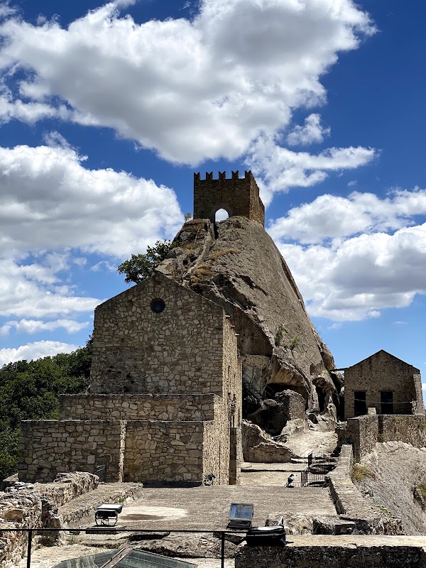 Castello di Sperlinga 5