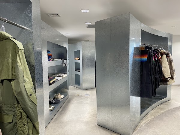 Comme des Garcons Seoul 4