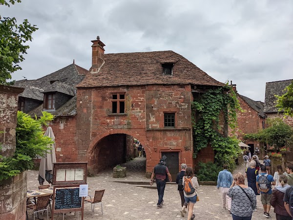 Collonges-la-Rouge 4